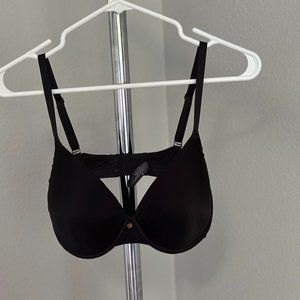 Natori Smooth Black 36D Bra